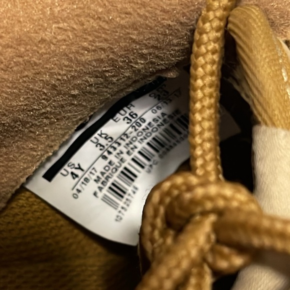 Nike Air Force 1 LV8 3 US4Y (Brown Suede) - Picture 5 of 5